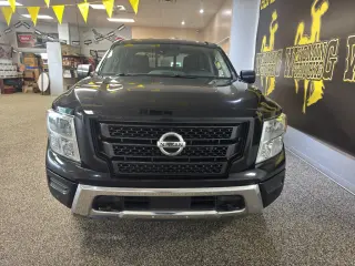 2021 Nissan Titan
