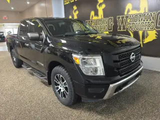 2021 Nissan Titan