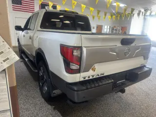2021 Nissan Titan