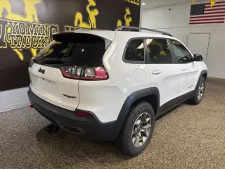 2020 Jeep Cherokee