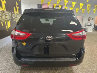 2020 Toyota Sienna