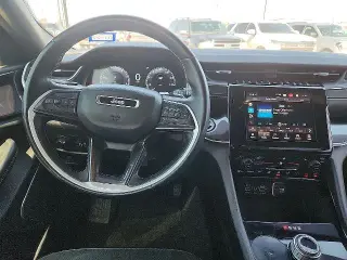 Jeep Grand Cherokee L 2021 4x2 Laredo 4 puertas SUV