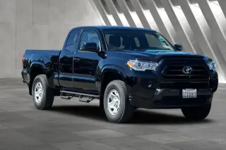 Toyota Tacoma 2023 4x4 TRD Off-Road 4dr Access Cab 6.1 ft LB