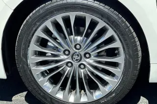 Toyota Avalon 2018 Limited 4dr Sedan