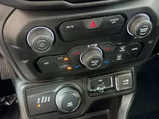 Jeep Renegade 2018 4x4 Latitude 4dr SUV