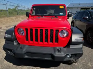 Jeep Wrangler Unlimited 2022 4x4 Sport 4dr SUV