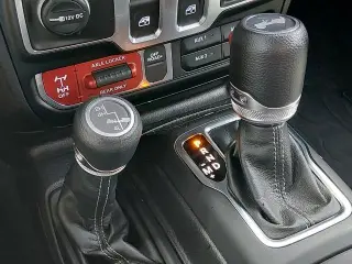 Jeep Wrangler 2025 4x4 Sport 2dr SUV