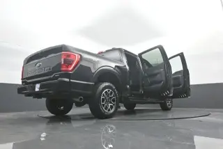 Ford F-150 2023 4x4 XLT 4dr SuperCrew 5.5 ft. SB