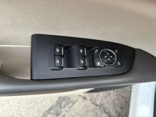 Lincoln Nautilus 2020 AWD Reserve 4dr SUV