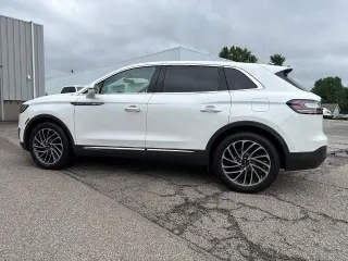 Lincoln Nautilus 2020 AWD Reserve 4dr SUV