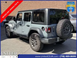 Jeep Wrangler 2024 4x4 Sport 4dr SUV