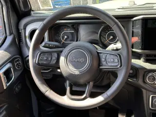 Jeep Wrangler 2024 4x4 Sport 4dr SUV