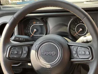 Jeep Wrangler 2024 4x4 Sport 4dr SUV