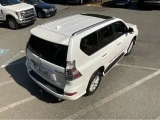 Lexus GX 460 2017 AWD 4dr SUV
