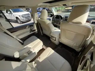 Lexus GX 460 2017 AWD 4dr SUV