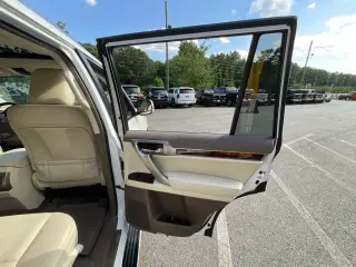 Lexus GX 460 2017 AWD 4dr SUV