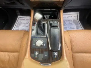 Lexus LS 460 2015 4dr Sedan