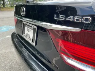 Lexus LS 460 2015 4dr Sedan