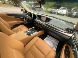 Lexus LS 460 2015 4dr Sedan
