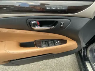 Lexus LS 460 2015 4dr Sedan