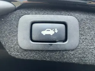 Lexus LS 460 2015 4dr Sedan