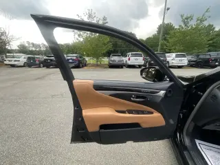 Lexus LS 460 2015 4dr Sedan