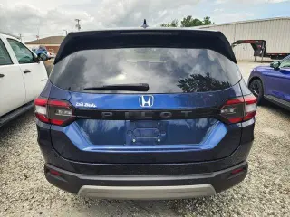 Honda Pilot 2023 EX-L 4dr SUV w/Rear Captain's Chairs