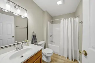 Propiedad en alquiler con 2 dormitorios y 2 baños en Knoxville.
