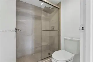 Propiedad en alquiler con 2 dormitorios y 2 baños en Sunny Isles Beach