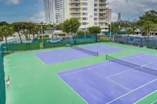 Propiedad en alquiler con 2 dormitorios y 2 baños en Sunny Isles Beach