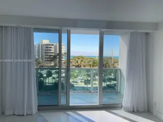 Propiedad en alquiler con 2 dormitorios y 2 baños en Sunny Isles Beach