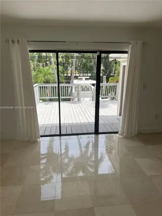 Propiedad en alquiler con 3 habitaciones y 2 baños en North Miami Beach