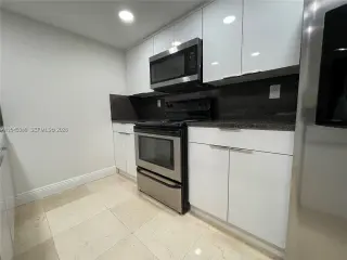 Propiedad en alquiler con 3 habitaciones y 2 baños en North Miami Beach