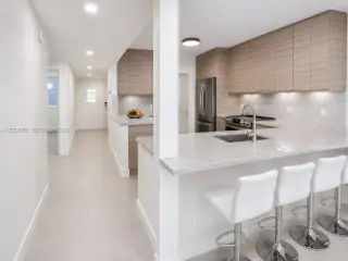 Propiedad en alquiler con 2 dormitorios y 2 baños en Sunny Isles Beach