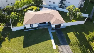 Propiedad en alquiler con 3 dormitorios y 2 baños en North Miami Beach