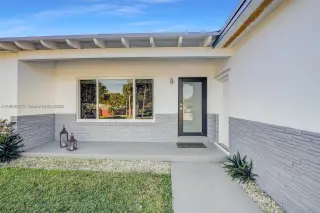 Propiedad en alquiler con 3 dormitorios y 2 baños en North Miami Beach