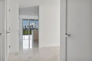 Propiedad en alquiler con 2 dormitorios y 2 baños en North Miami Beach.