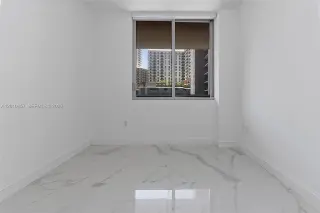 Propiedad en alquiler con 2 dormitorios y 2 baños en North Miami Beach.