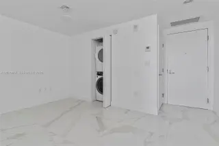 Propiedad en alquiler con 2 dormitorios y 2 baños en North Miami Beach.