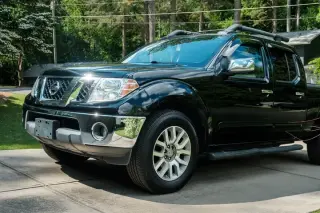 2012 Nissan Frontier SL 4D V6