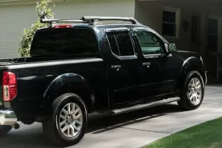 2012 Nissan Frontier SL 4D V6