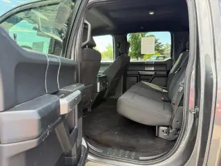 Ford F-150 2018 4x4 King Ranch 4dr SuperCrew 5.5 ft. SB