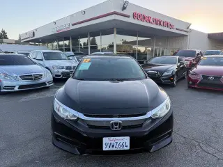 Honda Civic 2017 LX 4dr Sedan CVT