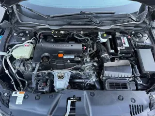Honda Civic 2017 LX 4dr Sedan CVT