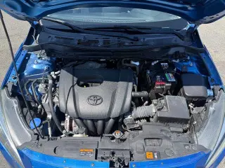 Toyota Yaris iA 2017 4dr Sedan 6A