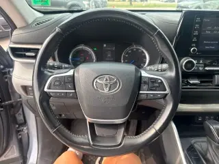 2022 Toyota Highlander Hybrid