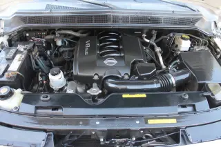 Nissan Armada 2005