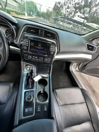 2020 Nissan Maxima