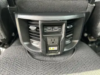 2024 RAM 2500 Laramie Crew Cab SWB 4WD