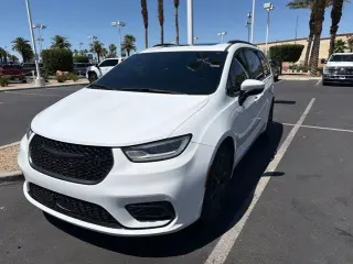 Chrysler Pacifica 2023 Touring L 4dr Mini-Van